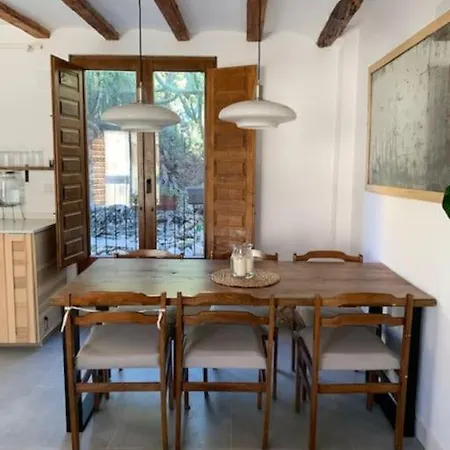 Casa Valleta 펜션 Tivenys